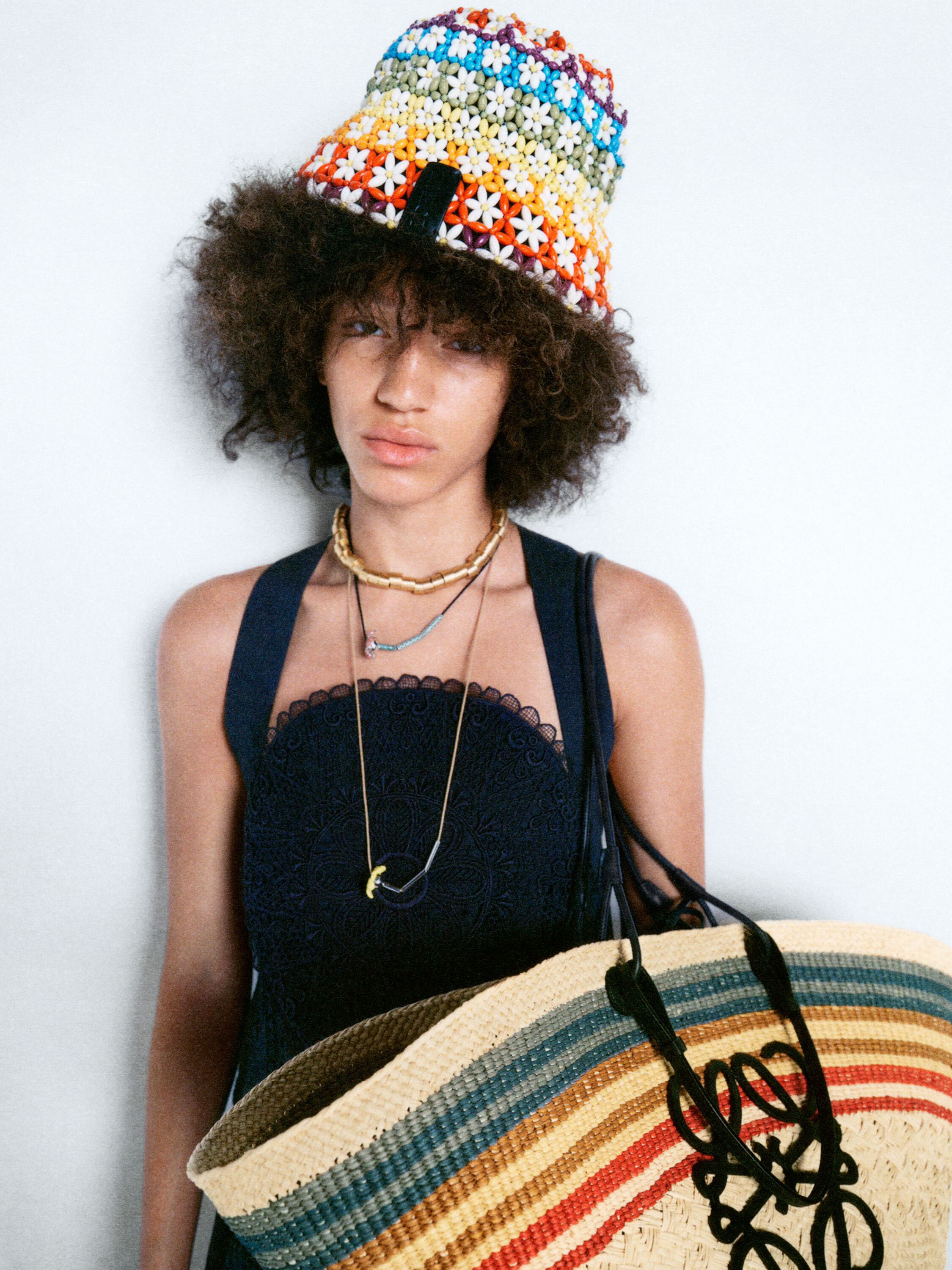 人気★ロエベ バッグチャーム 小物 LOEWE presents the Summer Selection - LOEWE - LOEWE